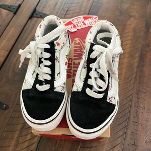 Vans Girl Old Skool Size US 10.5